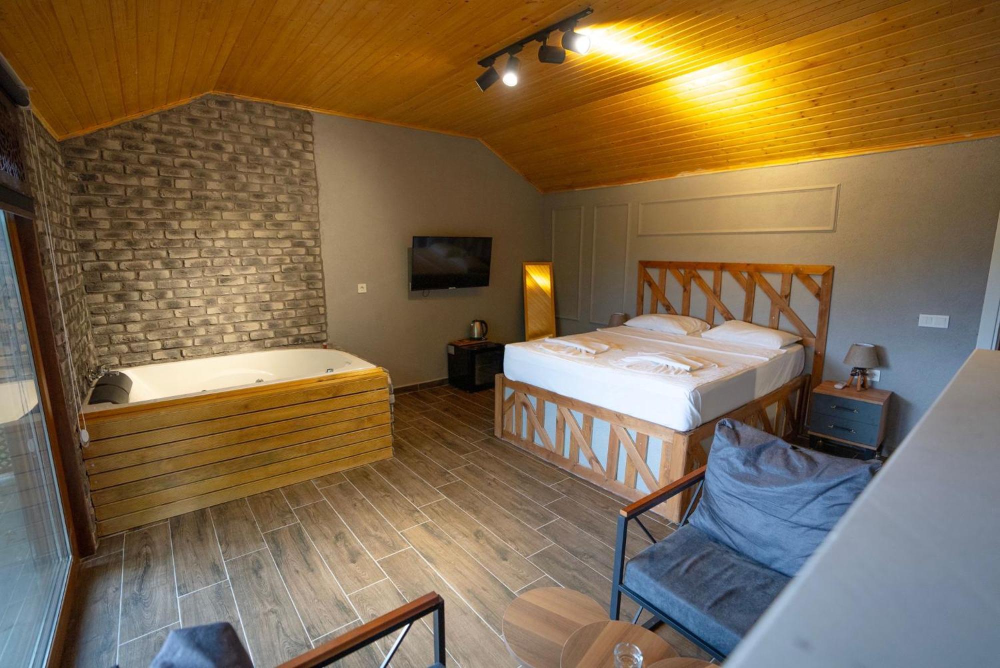أجفا Tas Mahall Luxury Hotel المظهر الخارجي الصورة